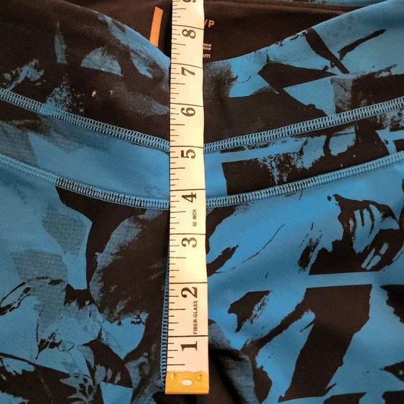 Lucy studio Hatha capri active athletic workout leggings size‎ small new!!! - Picture 4 of 8